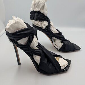 Neoma Sandal